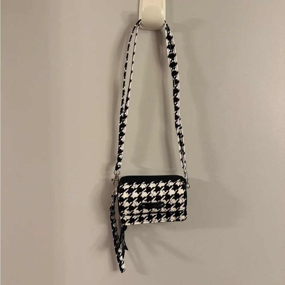Vera Bradley RFID All-in-One Crossbody Wristlet Wristlet Black White Houndstooth